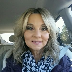 Meet your Posher, June